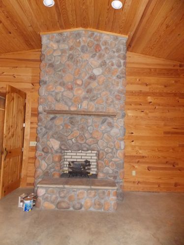 2005 Fairview Rd SW, Camden, AR 71701